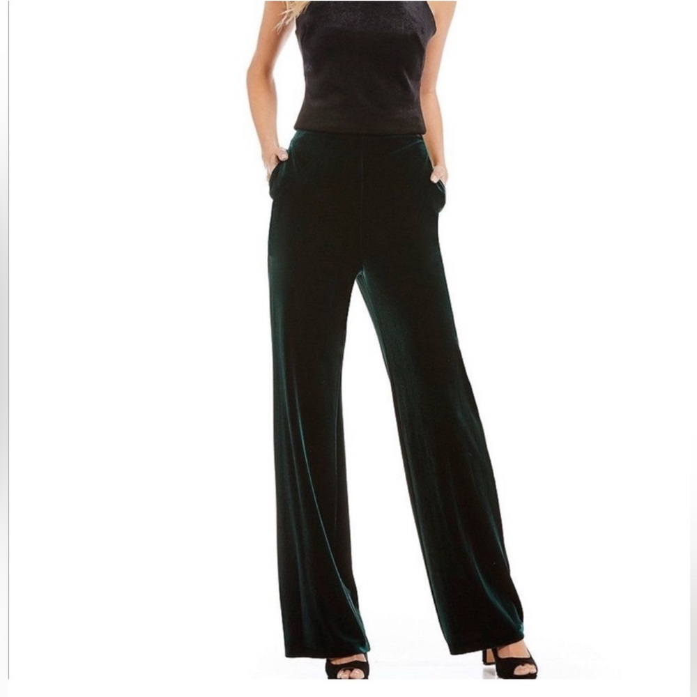 Green Women's Wide-Leg Pants